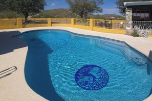 House (6 Bedrooms) | Interior - Experience Staying in Geodome, Pool, Hot Tub, BBQ (Tucson)