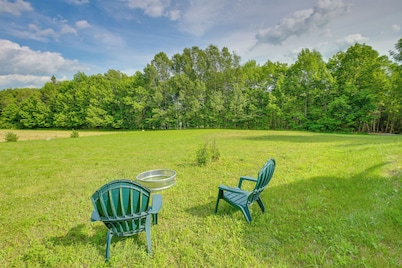 Ride-in/ride-out North Woods Cabin: On-site Trails