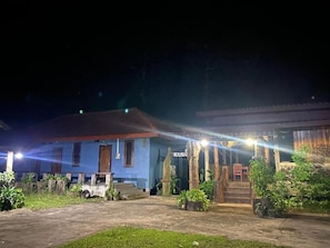 Exterior - Phonyeng Guest House (Kong Lor)