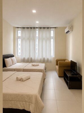 Studio, 2 Queen Beds - Riverine Diamond 13A4Pax Studio (Kuching)