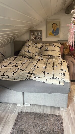 1 quarto