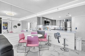 Condo, 1 habitación | Restaurantes