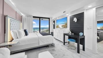 Condo, 1 Bedroom | 1 bedroom, iron/ironing board, WiFi (free)
