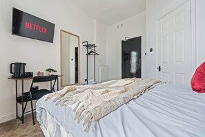 Bügeleisen/Bügelbrett, WLAN