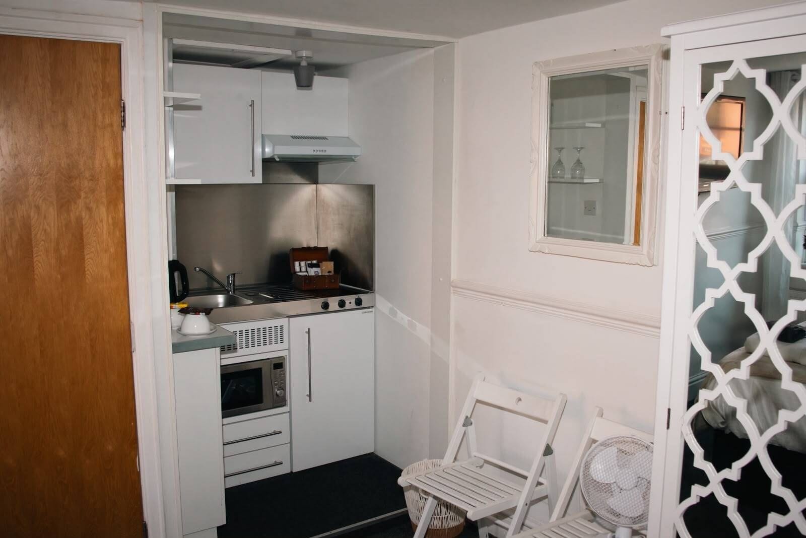 Deluxe Suite, Ensuite | Shared kitchen