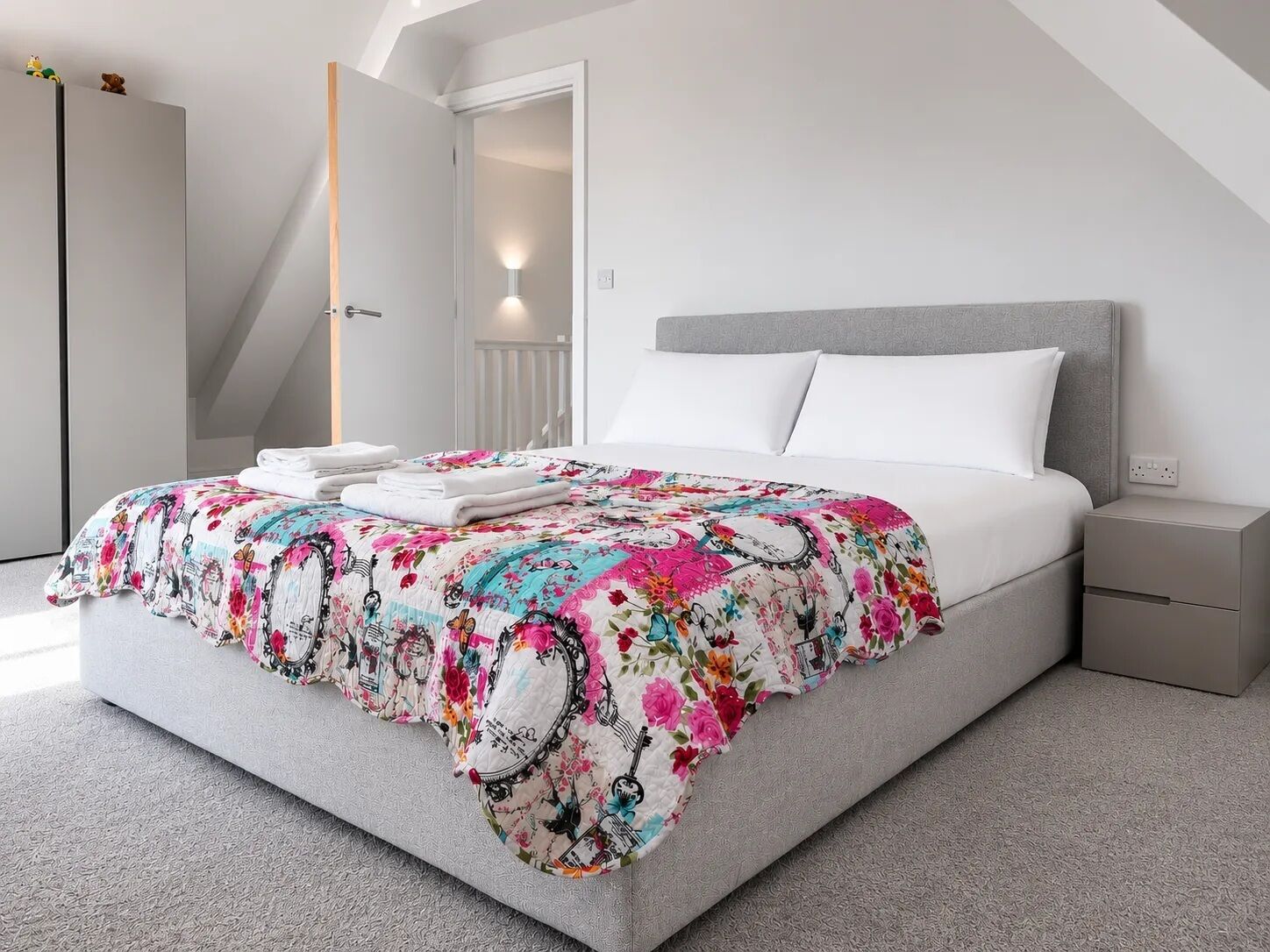3 bedrooms, iron/ironing board, free WiFi, bed sheets