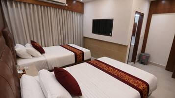 Double or Twin Room, City View | Blackout curtains, free WiFi