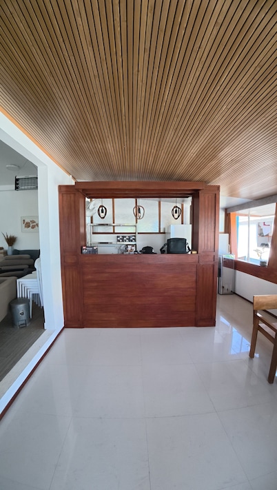 VelaaOlhu - Turtle Hive Thulusdhoo