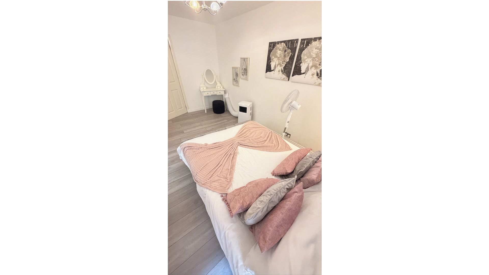 4 bedrooms, WiFi, bed sheets