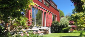 A Vacation on Lake Ammersee—and Everything That Goes With It