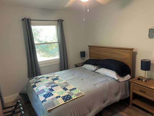Cozy 2-bedroom house in tranquil Put-in-Bay with AC