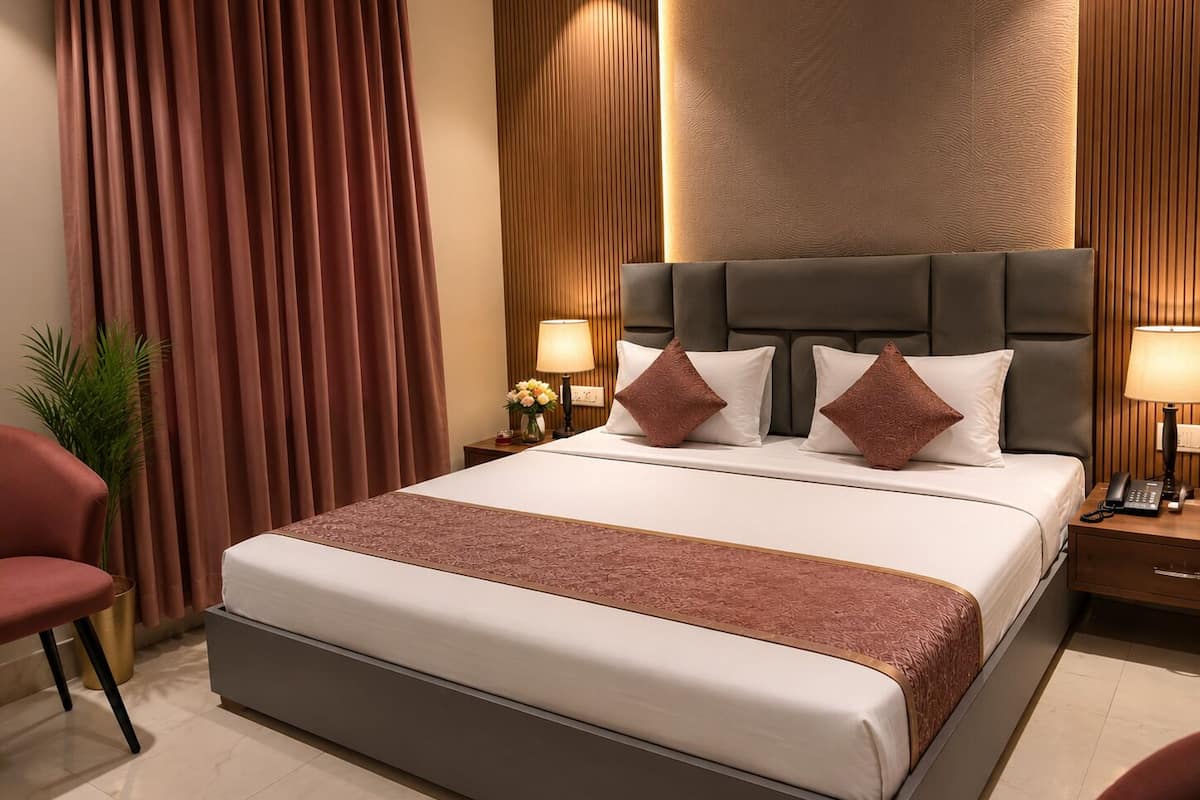 Deluxe Double Room, City View