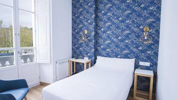 Single Room, Mountain View | WiFi (free)