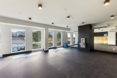Bear Mountain Retreat | AC | 400 Sq Ft Patio | Golf & Resort-Style Amenities