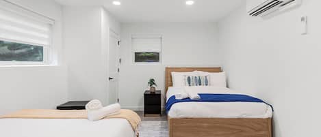4 chambres, fer et planche à repasser, lit parapluie, Wi-Fi gratuit