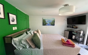 Luxury Double Room, Men only, Patio, Garden View | Minibar (free items), desk, laptop workspace, soundproofing