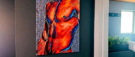 Deluxe Studio Suite, Men only, Patio, Pool View | Interior