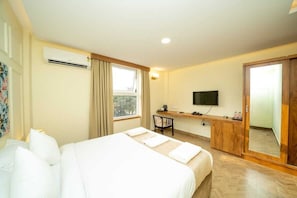 华丽客房 | 办公桌、笔记本电脑工作区、熨斗/熨衣板、免费 WiFi