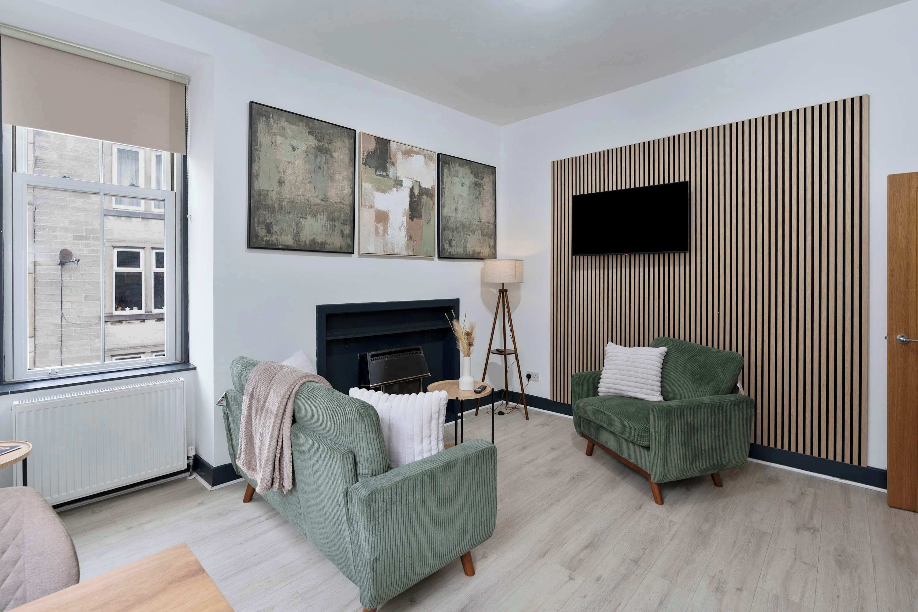 TV, fireplace, offices