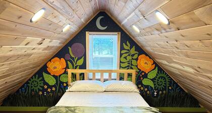 Cabin Retreat in the Woods