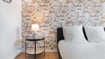 5 Schlafzimmer, Bügeleisen/Bügelbrett, WLAN, Bettwäsche
