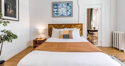 Single Room Hebert Street View