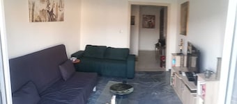 Downtown - quiet - balcony with a view - Igoumenitsa - close to shops...