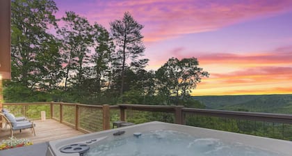 Amazing View Cabin /Hot Tub /Fire Pit /Lake Nearby
