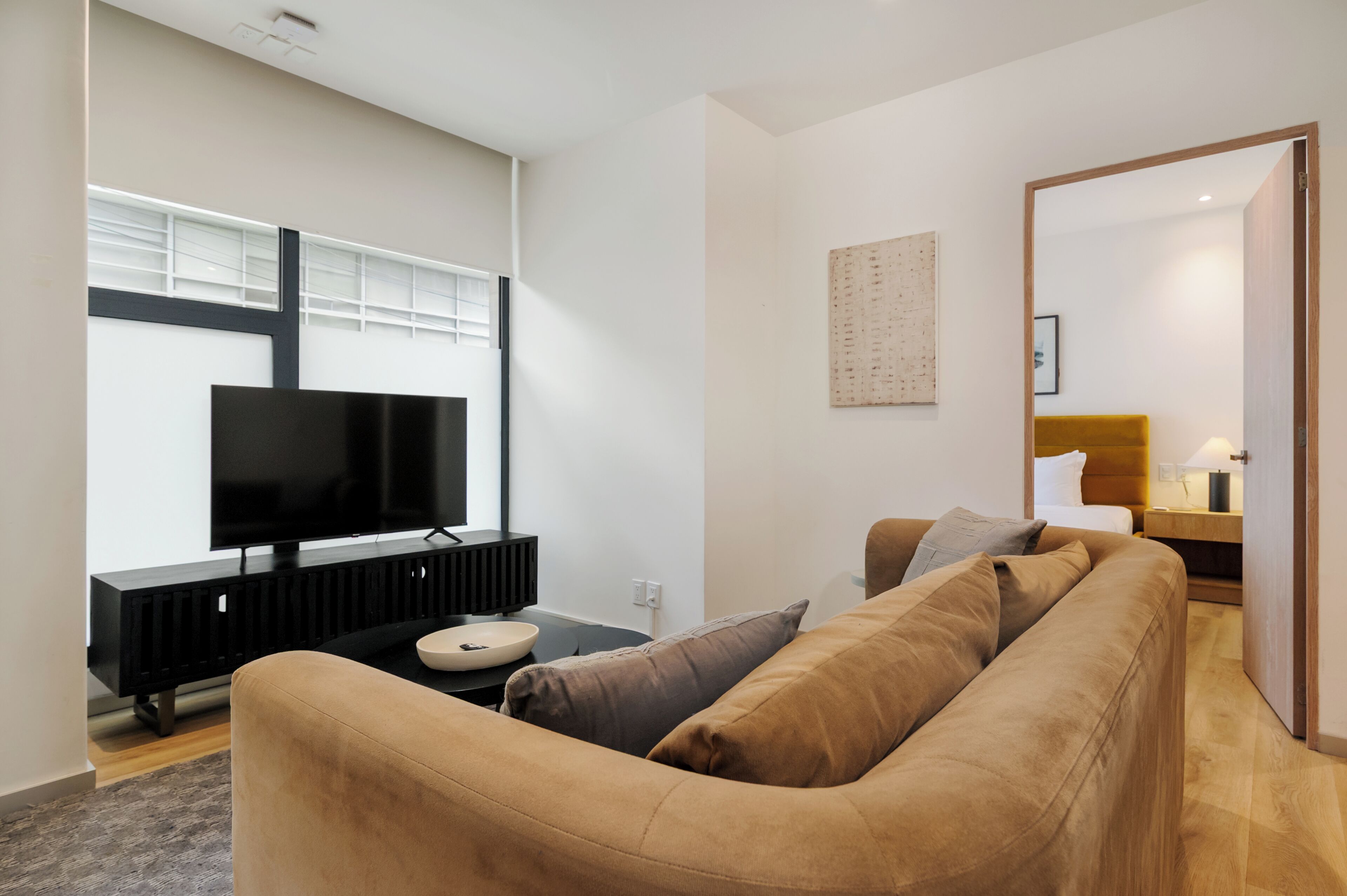 Appartamento Luxury, 2 camere da letto | Soggiorno | Smart TV 43 pollici con canali digitali, pavimenti riscaldati