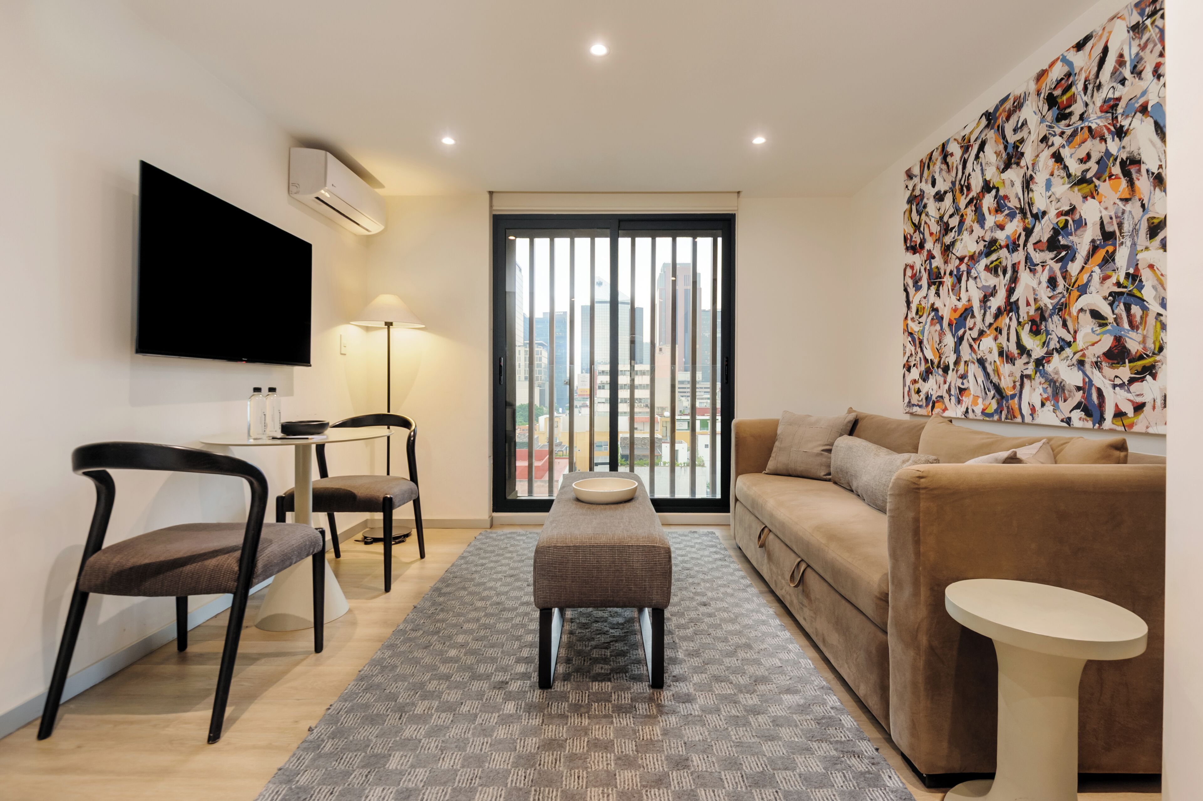 Appartamento City | Soggiorno | Smart TV 43 pollici con canali digitali, pavimenti riscaldati