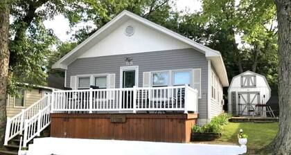 Backwater Lake Cottage | Tiki Bar & Paddleboat