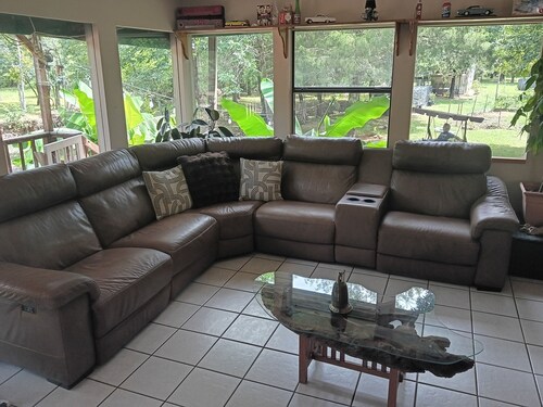 3bed 2bath,Ouachita forest, UTV/hiking trails, water sports, creeks,bears& calm.