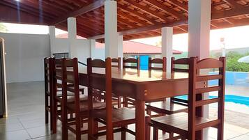 Villa | Outdoor dining
