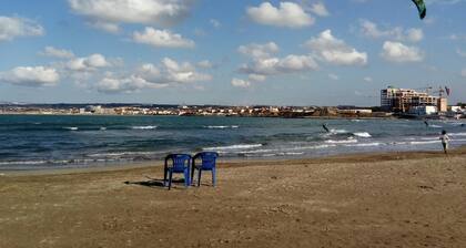 Stunning Beachfront Apartment Just 3 Minutes from Sidi Fredj Beach