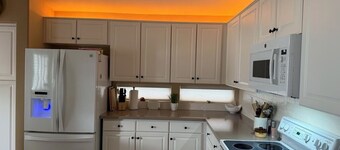 3-bedroom house in delightful Gold Canyon with cool AC