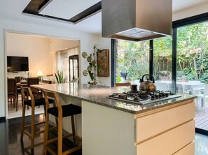 Dining - Large Families · in Villa Ballester · Northern Greater Buenos Aires (Villa General Juan Gregorio de Las Heras)