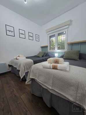 3 habitaciones, tabla de planchar con plancha y wifi gratis 