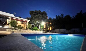 Piscine extérieure
