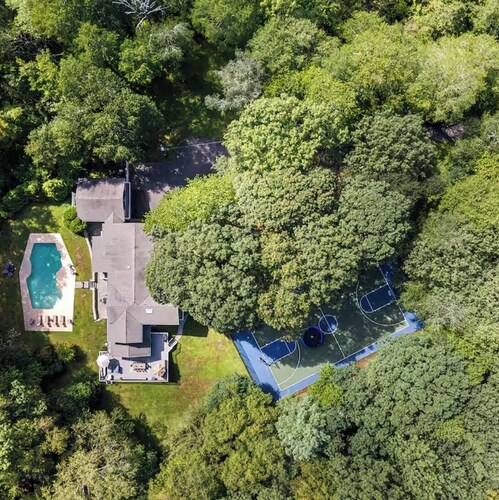 3‑Acre Weston Retreat w/ Pool & Basketball Court