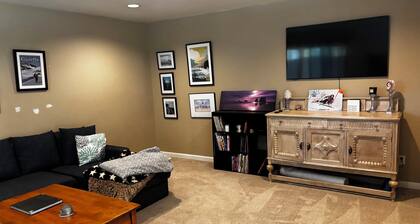 Family-friendly 3-bedroom house near Sun Valley with AC in serene Bellevue