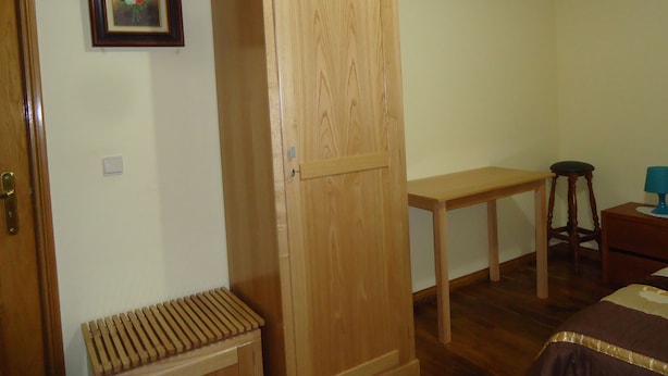 Chambre Double, vue piscine | Literie de qualité supérieure, minibar