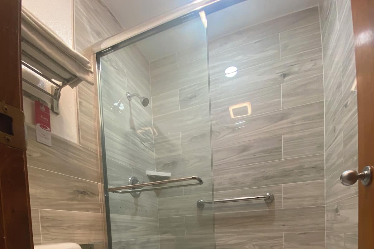 Standard Double Room | Bathroom | Separate tub and shower, hair dryer, towels, soap