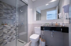 Bathroom - Corporate Stays First Living - 705 (Asunción)