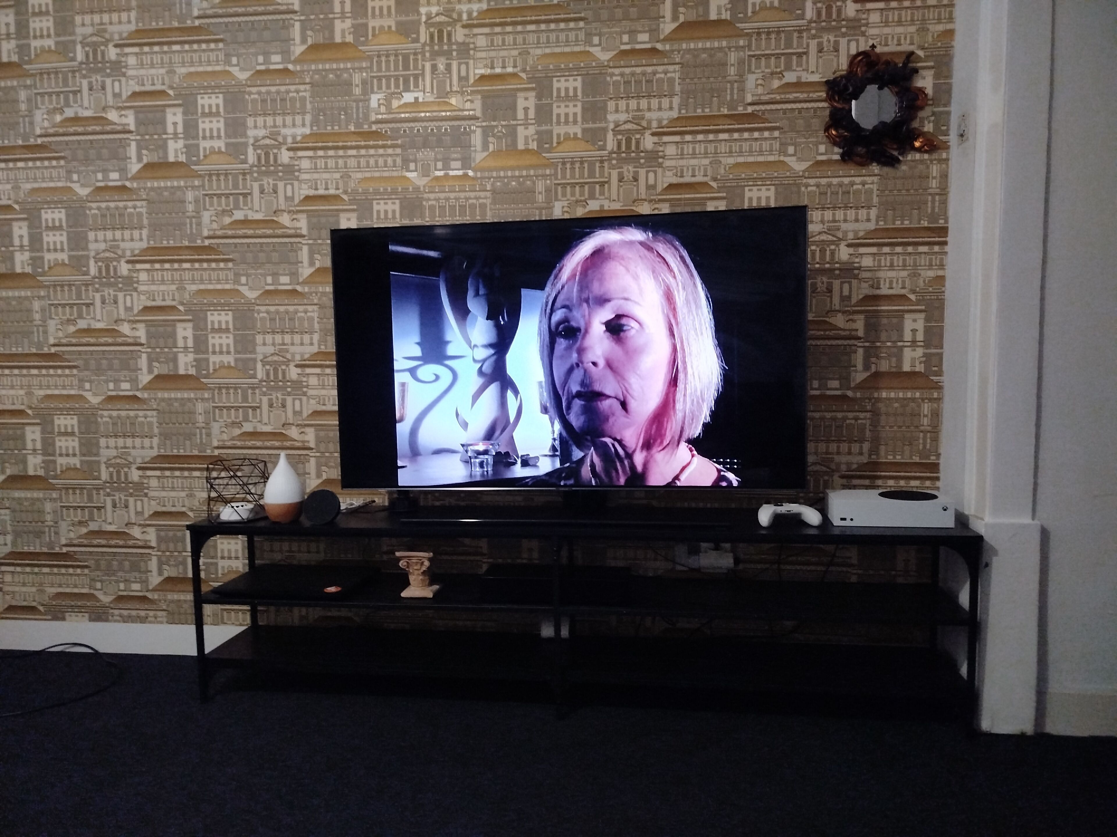 テレビ