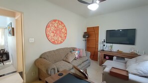 Living area - Cozy and fully equipped apartment for families in Jardim Paulistano. (Ribeirão Preto)