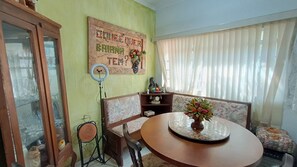 Dining - Cozy and fully equipped apartment for families in Jardim Paulistano. (Ribeirão Preto)