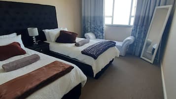 Apartment, 3 Bedrooms, Accessible, Balcony | 3 bedrooms