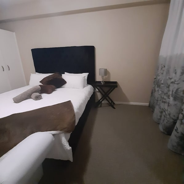 Apartment, 3 Bedrooms, Accessible, Balcony | 3 bedrooms