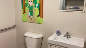 Shower, towels, soap, toilet paper