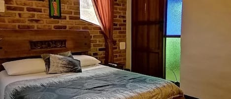 Doppelzimmer, Blick auf den Innenhof